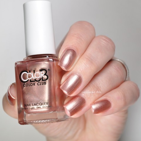 Vernis semi permanent SAVE THE DATE  COLOR CLUB 