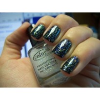 VERNIS SEMI PERMANENT SNOW FLAKES #AWA06 COLOR CLUB  